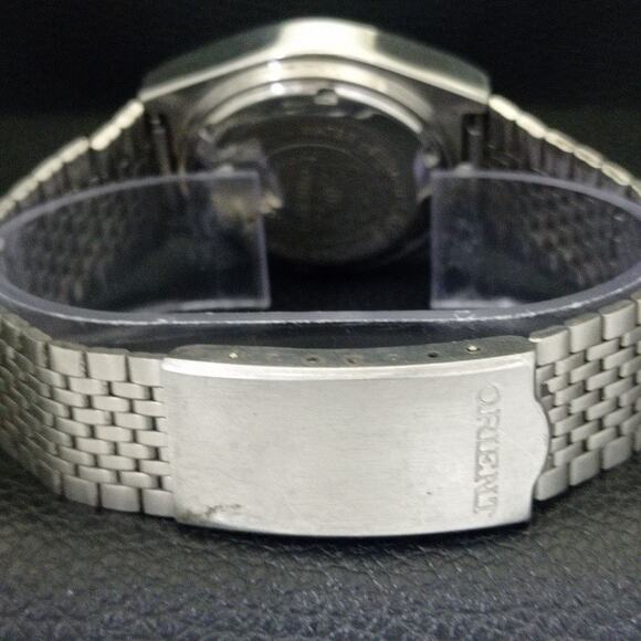 Vintage 1989 Square Orient Automatic Mens Silver Watch W/daydate - Picture 2 of 9